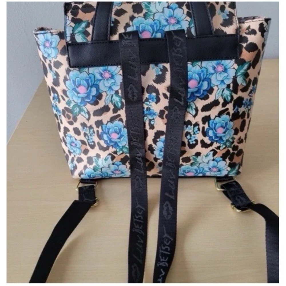 Luv Betsey by Betsey Johnson "Zooey" Ocelot Blue Flowers Flap Backpack - Picture 3 of 12